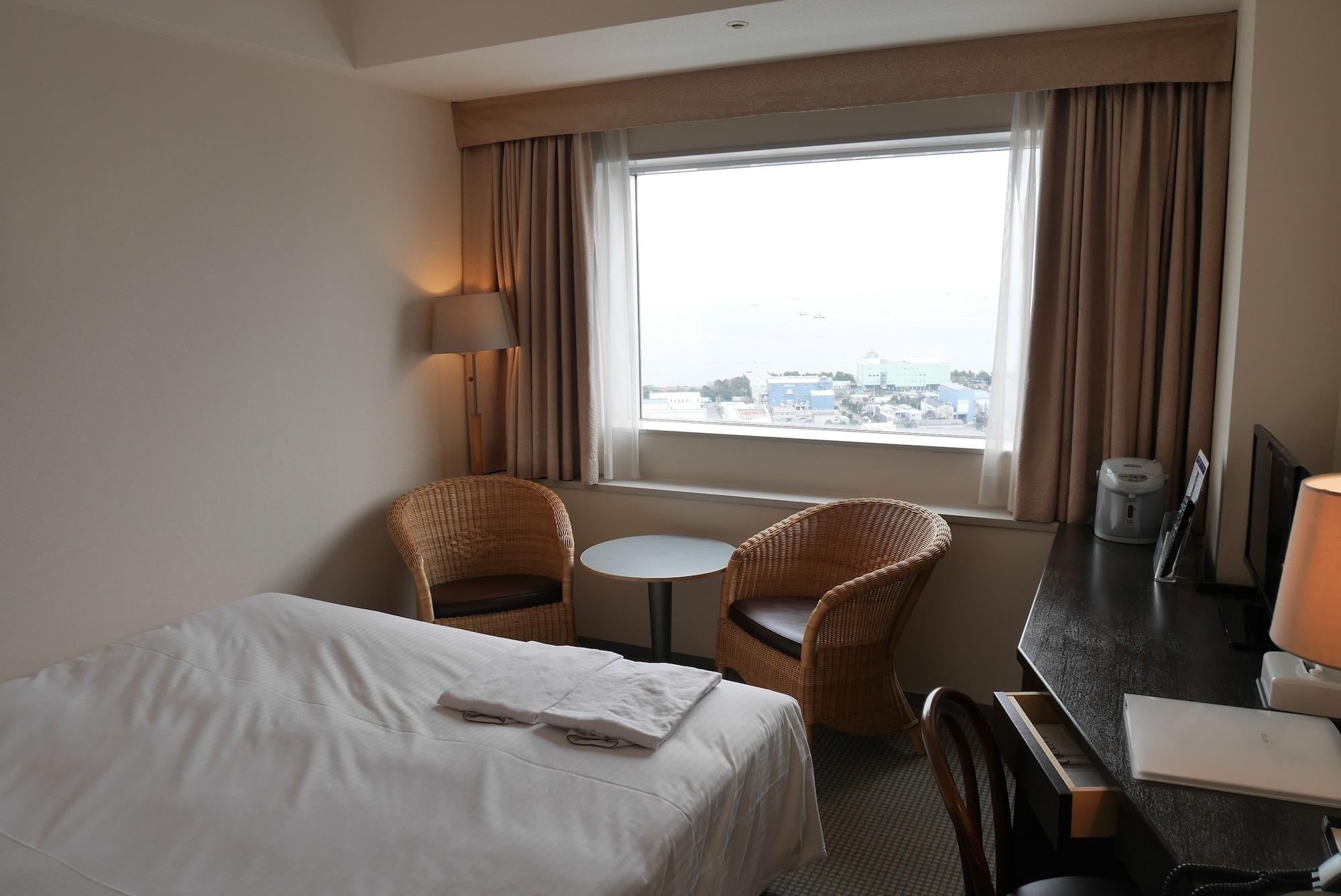 横浜テクノタワーホテル ホテル 4*